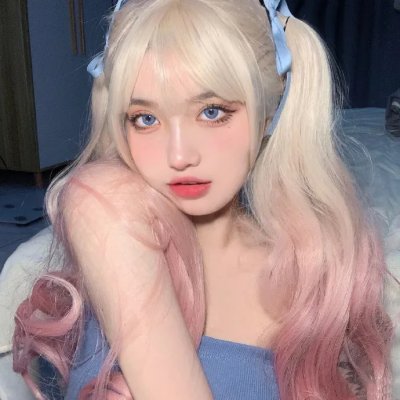 女猫